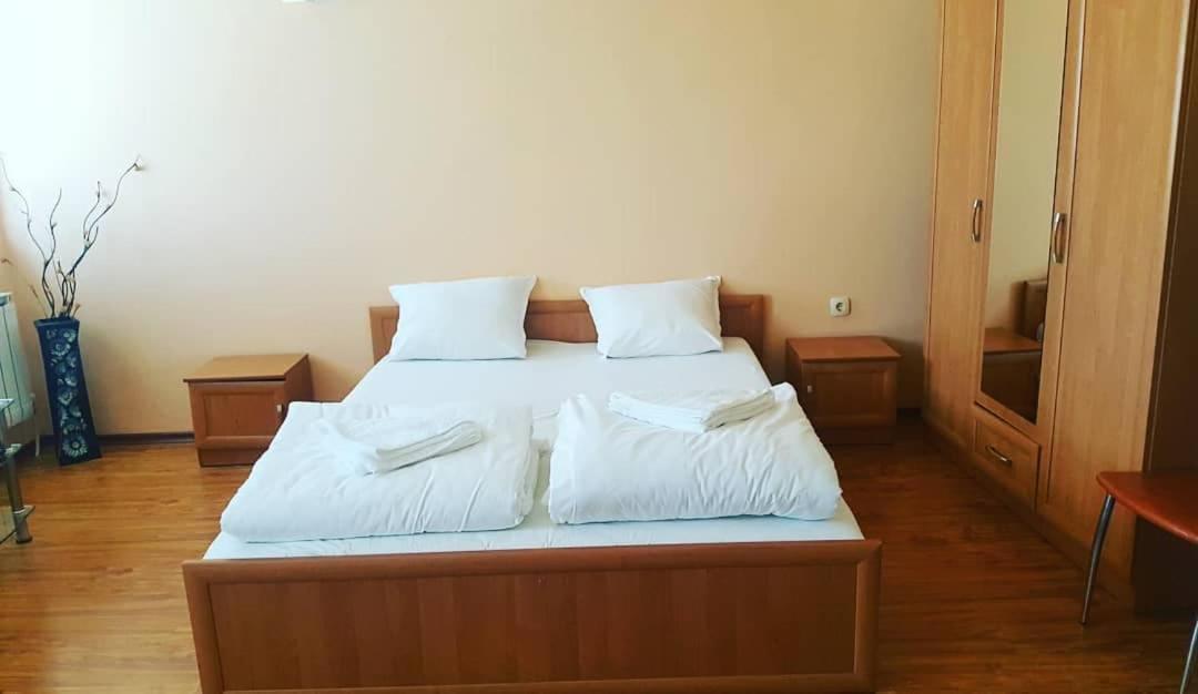 Hotel Maria Vratsa Eksteriør bilde
