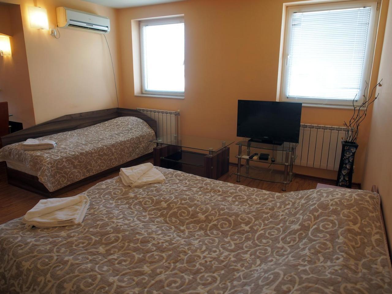 Hotel Maria Vratsa Eksteriør bilde